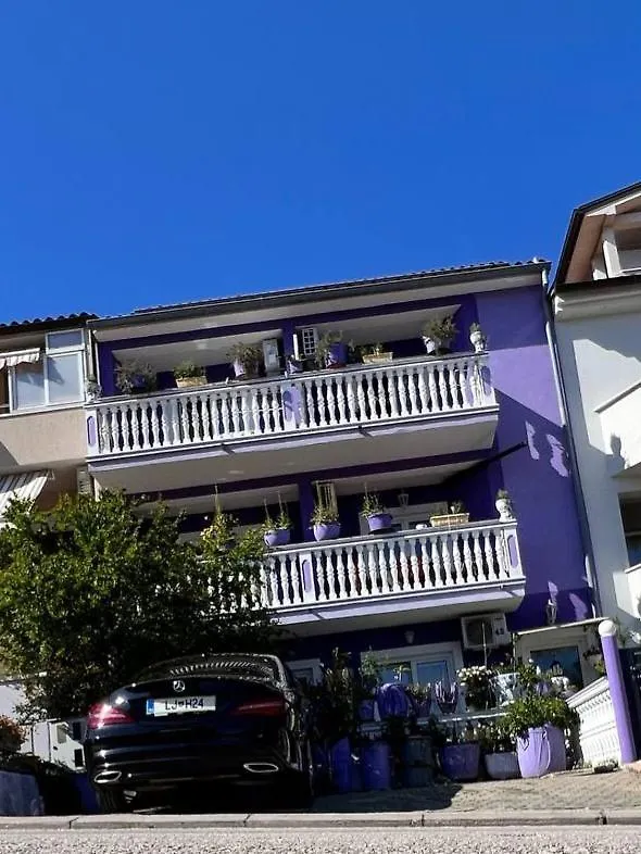 Mira Διαμέρισμα Πούλα